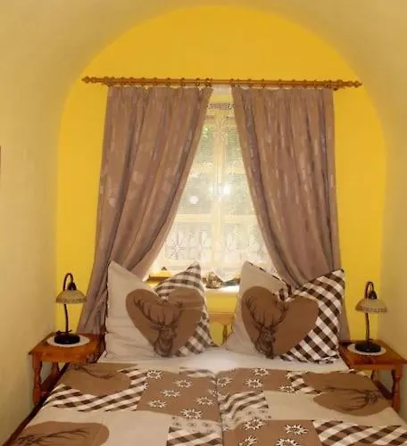 Droneberger-huette * Schwarzenbach